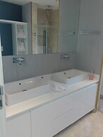 Egesu Marina Guest House