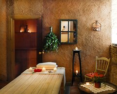 Pakruojis Manor's Palace Boutique Hotel