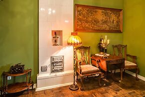 Pakruojis Manor's Palace Boutique Hotel