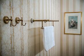 Pakruojis Manor's Palace Boutique Hotel