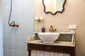 Pakruojis Manor's Palace Boutique Hotel