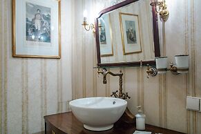 Pakruojis Manor's Palace Boutique Hotel