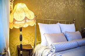 Pakruojis Manor's Palace Boutique Hotel