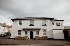 Elthorne Luxury Apartments