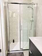 Elthorne Luxury Apartments
