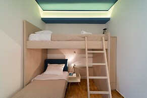 Dolphin Luxury Apartments