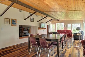 8 bedroom Shamrock Beach Cottage