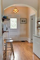 8 bedroom Shamrock Beach Cottage