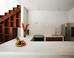 The Mayan Jungle House