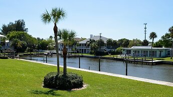 Westbay Point Moorings 214 2 Bedroom Condo by RedAwning