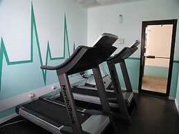 Shoalwater 1106 3 Bedroom Condo by RedAwning