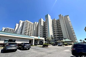 Shoalwater 1106 3 Bedroom Condo by RedAwning