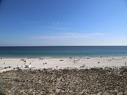 Seacrest 405 1 Bedroom Condo by RedAwning