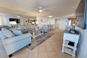 Phoenix Vii-503 3 Bedroom Condo by Redawning