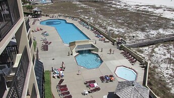 Phoenix Vii-503 3 Bedroom Condo by Redawning