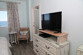 Tropical Winds 304 3 Bedroom Condo by RedAwning