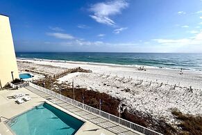 Tropical Winds 304 3 Bedroom Condo by RedAwning