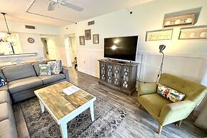 Tropical Winds 304 3 Bedroom Condo by RedAwning