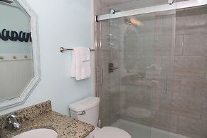 Tropical Winds 304 3 Bedroom Condo by RedAwning