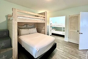 Tropical Winds 304 3 Bedroom Condo by RedAwning