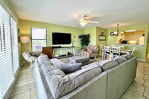 Sea Oats H102 2 Bedroom Condo by RedAwning