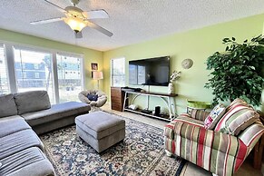 Sea Oats H102 2 Bedroom Condo by RedAwning