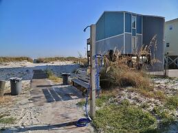 Sea Oats H102 2 Bedroom Condo by RedAwning