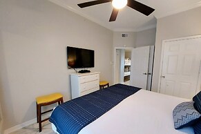 Royal Palms 1306 1 Bedroom Condo by RedAwning