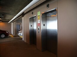 Royal Palms 1306 1 Bedroom Condo by RedAwning