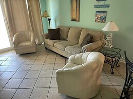 Castaways 1b 2 Bedroom Condo