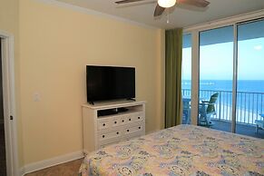 Lighthouse 1017 1 Bedroom Condo by RedAwning