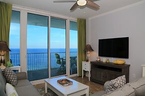 Lighthouse 1017 1 Bedroom Condo by RedAwning