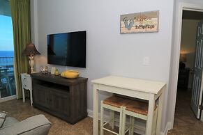 Lighthouse 1017 1 Bedroom Condo by RedAwning