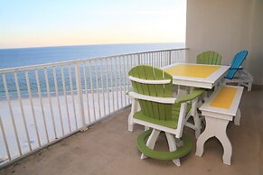 Lighthouse 1017 1 Bedroom Condo by RedAwning