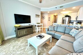 Lighthouse 1017 1 Bedroom Condo by RedAwning