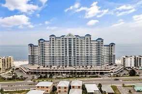 Lighthouse 1017 1 Bedroom Condo by RedAwning