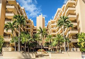 Polo Beach Club Vacation Rentals - APlus Resorts