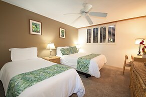 Polo Beach Club Vacation Rentals - APlus Resorts