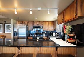 Polo Beach Club Vacation Rentals - APlus Resorts