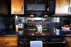 Polo Beach Club Vacation Rentals - APlus Resorts