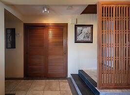 Polo Beach Club Vacation Rentals - APlus Resorts