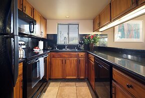 Polo Beach Club Vacation Rentals - APlus Resorts