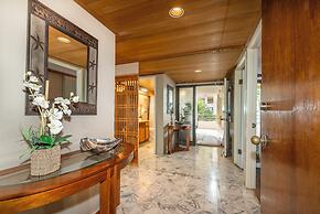 Polo Beach Club Vacation Rentals - APlus Resorts