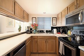 Polo Beach Club Vacation Rentals - APlus Resorts