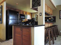 Polo Beach Club Vacation Rentals - APlus Resorts