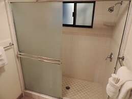 Polo Beach Club Vacation Rentals - APlus Resorts