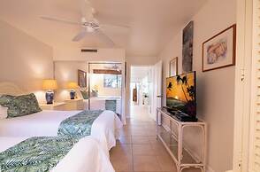 Polo Beach Club Vacation Rentals - APlus Resorts