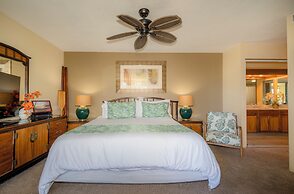 Polo Beach Club Vacation Rentals - APlus Resorts