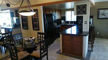 Polo Beach Club Vacation Rentals - APlus Resorts