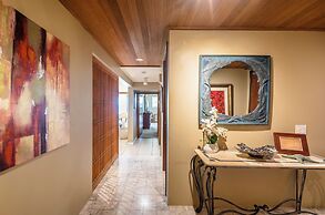 Polo Beach Club Vacation Rentals - APlus Resorts